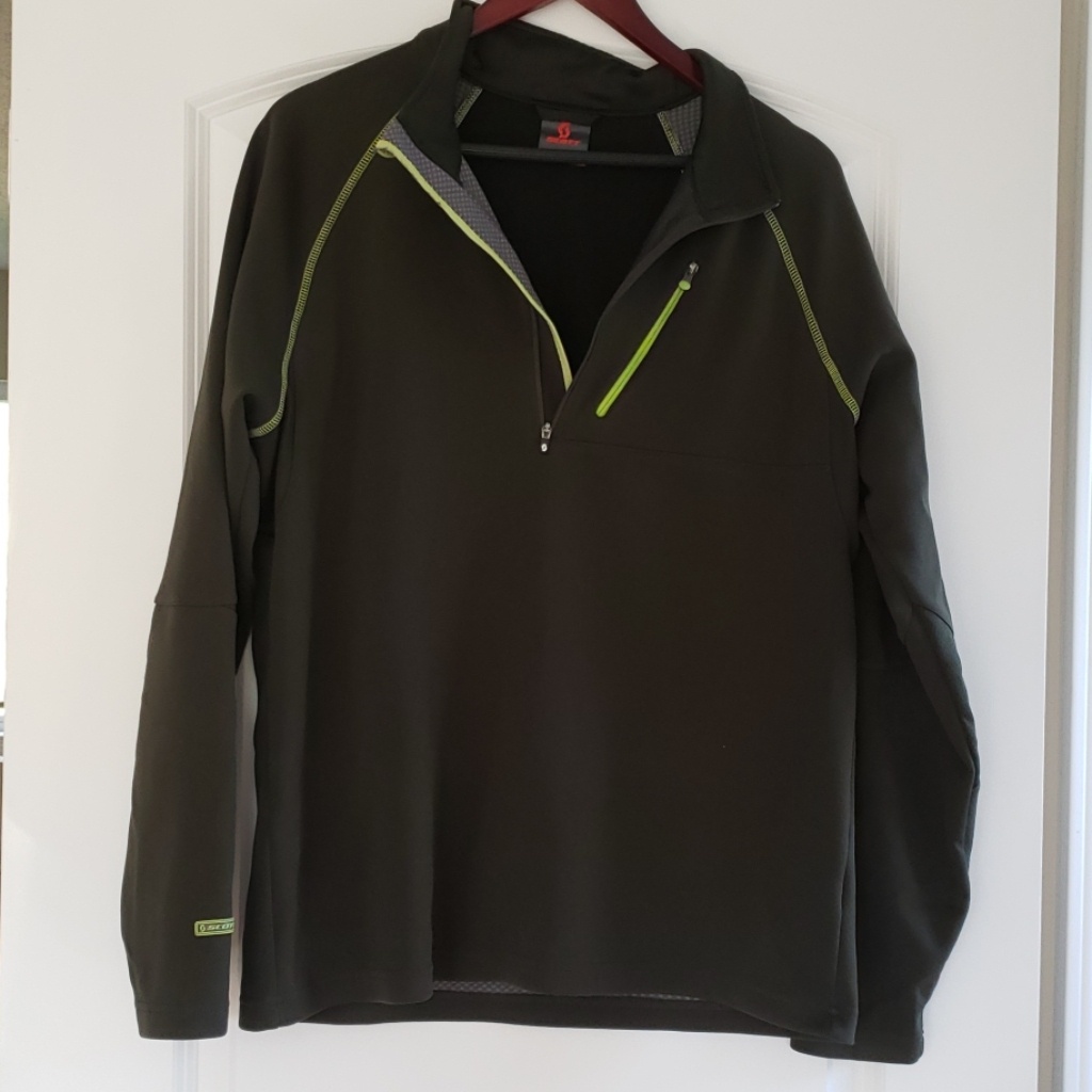 Mens Green Scott Pullover